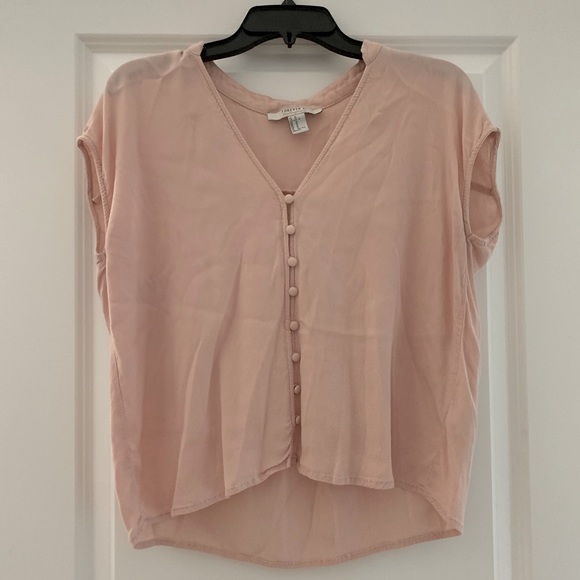 Forever 21 Tops - Forever 21 Contemporary pink blouse